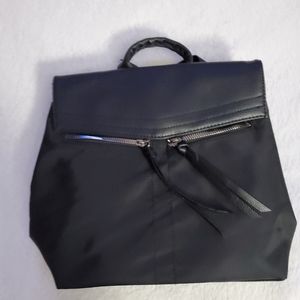 Botkier NY trigger backpack